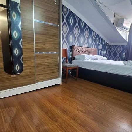 Apartment Zurabi Batumi Room photo